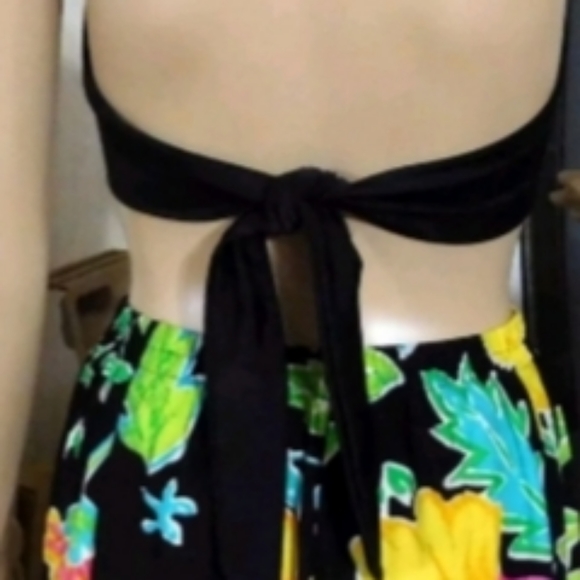 Kardashian Kollection Blk Rhinestone Swimwear Top - Picture 4 of 8